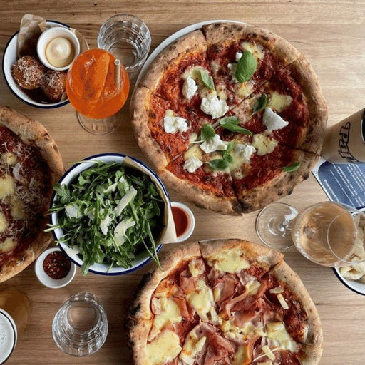 A Pizza Dining Experience At Papi's Pizza - We Wander