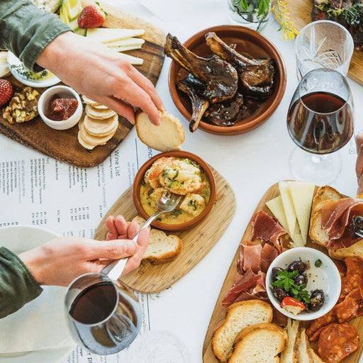A Signature Vineyard Dining Experience At Del Rios Winery And Restaurant - We Wander