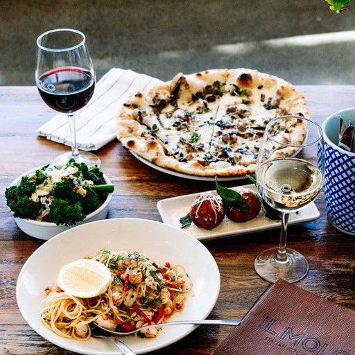 A Signature Waterfront Italian Dining Experience At Il Molo Italian Kitchen & Bar - We Wander