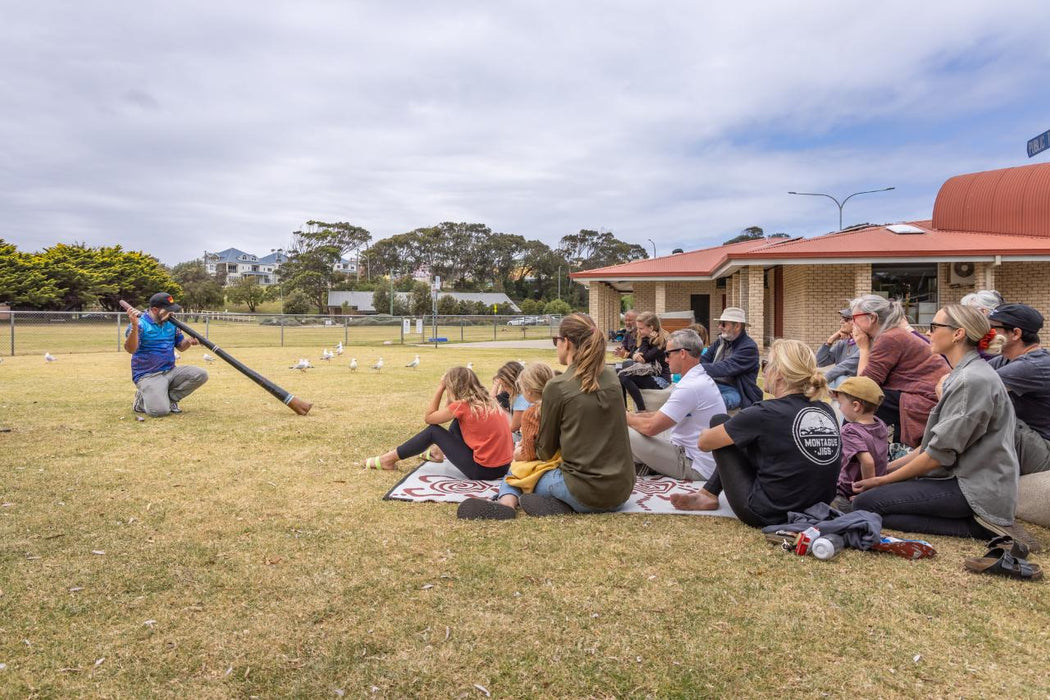 Didgeridoo And Dance Workshop & Performance With Nigel Stewart Of Bunitch Dreaming - We Wander