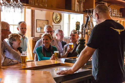 Old Hobart Pub Tour - We Wander