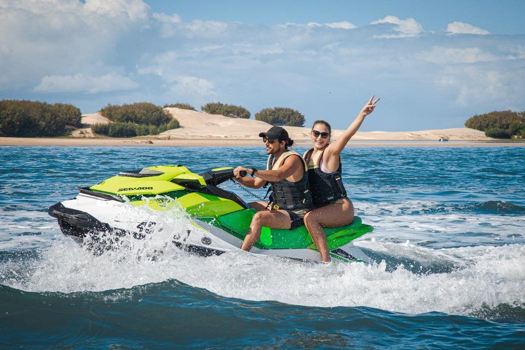 Parasailing + 2.5Hr Jet Ski Safari (2Ppl) - We Wander