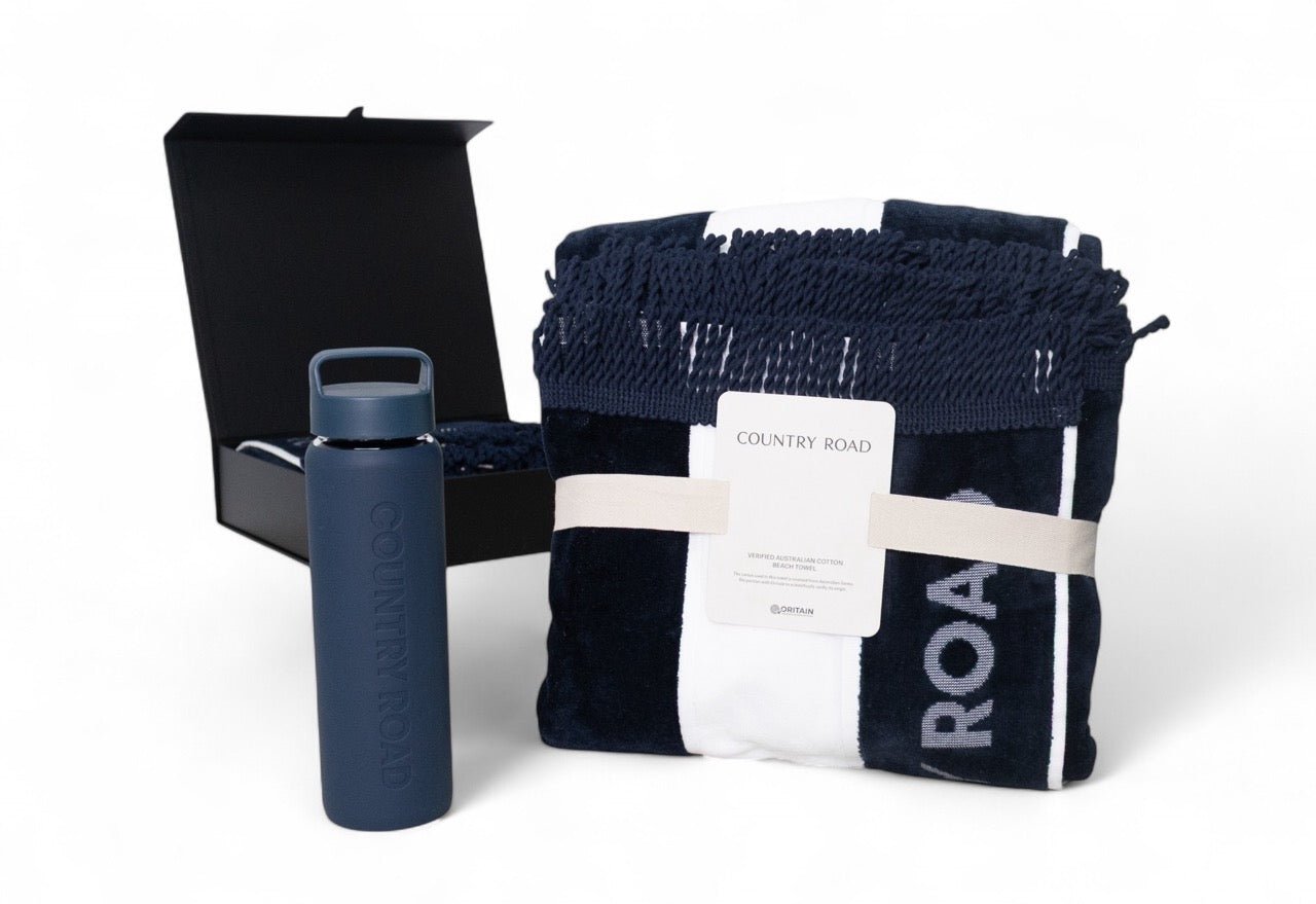 We Wander Coastal Luxe Beach Hamper - We Wander